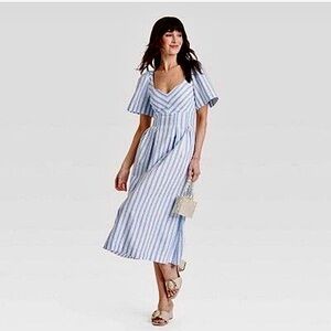 a new day Blue and White Striped midi Dress size 6